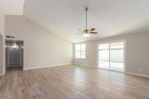 4021 E Nancy Ln, Phoenix, AZ 85042 photo 5