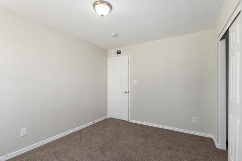 4021 E Nancy Ln, Phoenix, AZ 85042 photo 15
