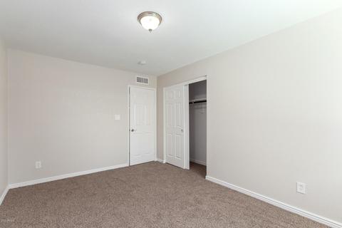 4021 E Nancy Ln, Phoenix, AZ 85042 photo 13