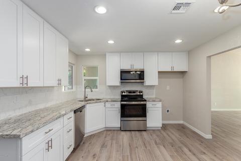 4021 E Nancy Ln, Phoenix, AZ 85042 photo 10