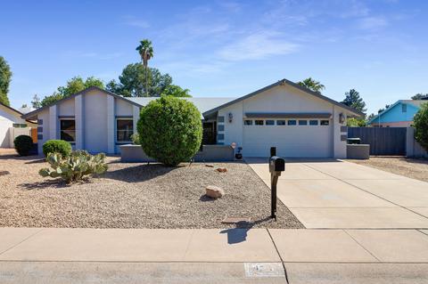 4301 E Sheena Dr, Phoenix, AZ 85032 photo 2