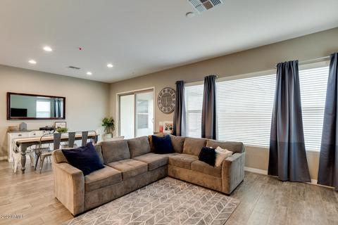 3318 E Myrtabel Way, Gilbert, AZ 85298 photo 2