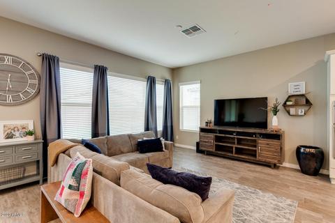 3318 E Myrtabel Way, Gilbert, AZ 85298 photo 4