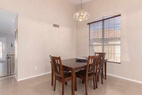 3908 E Douglas Loop, Gilbert, AZ 85234 photo 5