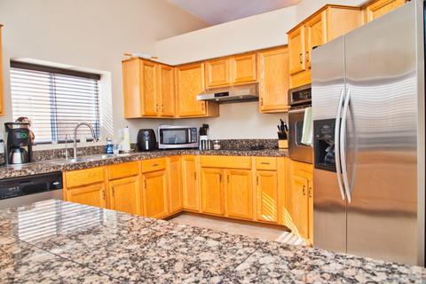 1527 E Michelle Dr, Phoenix, AZ 85022 photo 12