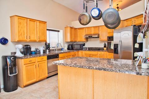 1527 E Michelle Dr, Phoenix, AZ 85022 photo 16