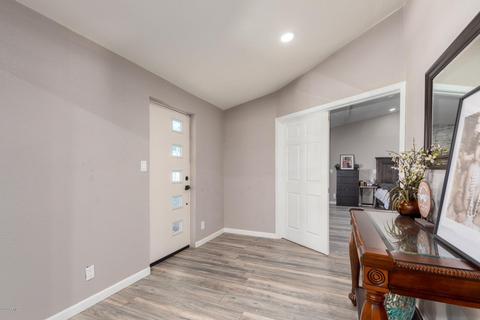 3537 W Denton Ln, Phoenix, AZ 85019 photo 7