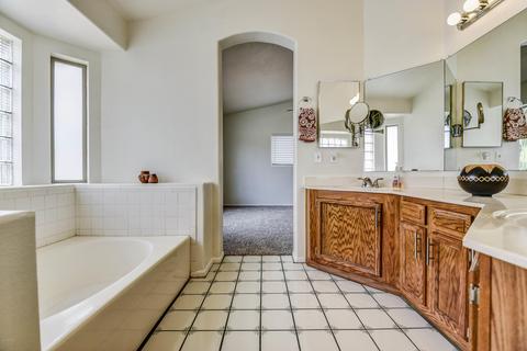 4218 E Windsong Dr, Phoenix, AZ 85048 photo 41