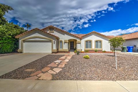 4218 E Windsong Dr, Phoenix, AZ 85048 photo 3
