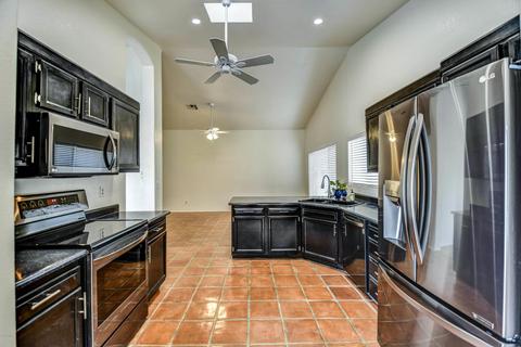4218 E Windsong Dr, Phoenix, AZ 85048 photo 30