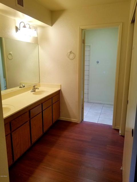 4410 E Vineyard Rd, Phoenix, AZ 85042 photo 6
