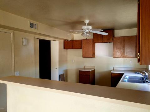 4410 E Vineyard Rd, Phoenix, AZ 85042 photo 5