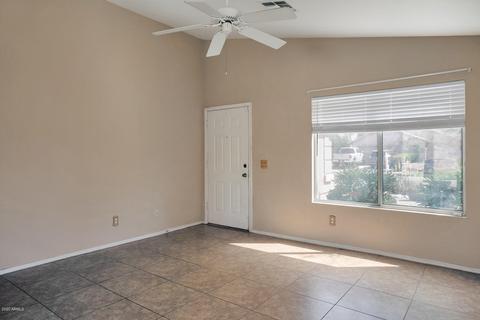 8652 E Carol Ave, Mesa, AZ 85208 photo 2