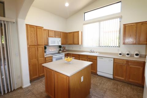 8956 E Hillview St, Mesa, AZ 85207 photo 4