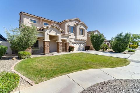 2896 E Trigger Way, Gilbert, AZ 85297 photo 2