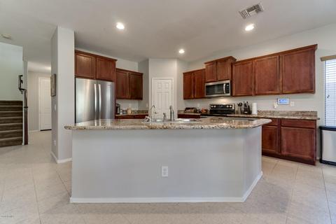 2896 E Trigger Way, Gilbert, AZ 85297 photo 9