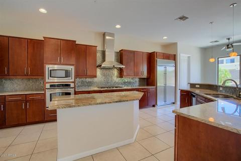 3662 E Crest Ln, Phoenix, AZ 85050 photo 6