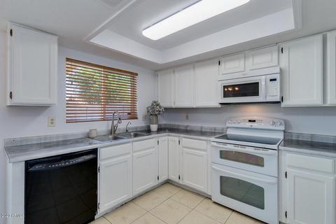 1452 E Carter Rd, Phoenix, AZ 85042 photo 12
