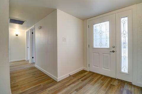 3852 E Dahlia Dr, Phoenix, AZ 85032 photo 4