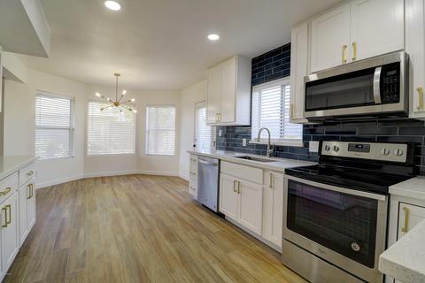 3852 E Dahlia Dr, Phoenix, AZ 85032 photo 12