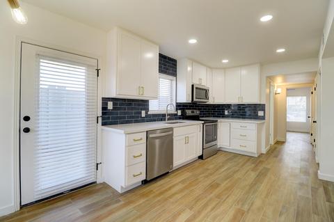 3852 E Dahlia Dr, Phoenix, AZ 85032 photo 10