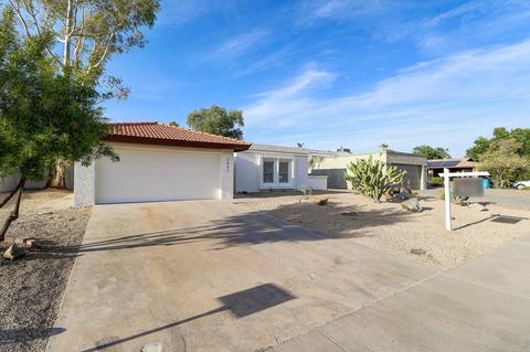 3852 E Dahlia Dr, Phoenix, AZ 85032 photo 1