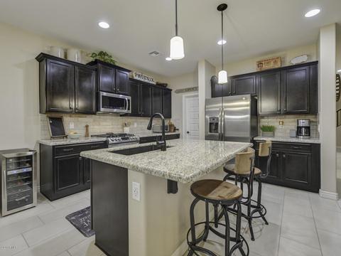 524 E Creosote Dr E, Phoenix, AZ 85085 photo 9
