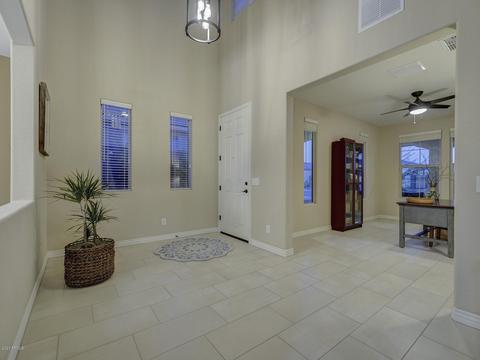 524 E Creosote Dr E, Phoenix, AZ 85085 photo 4