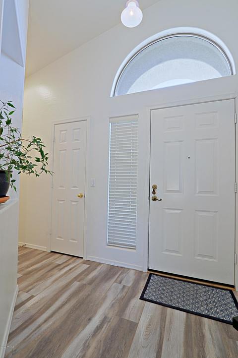 2730 E Beautiful Ln, Phoenix, AZ 85042 photo 14