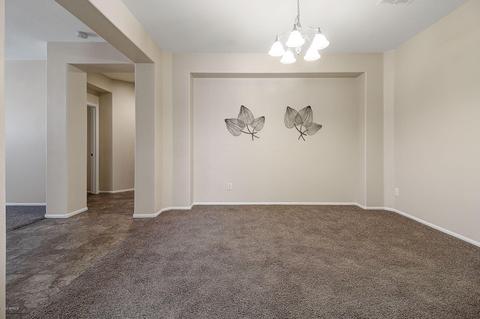 4692 S Mcminn Dr, Gilbert, AZ 85297 photo 5