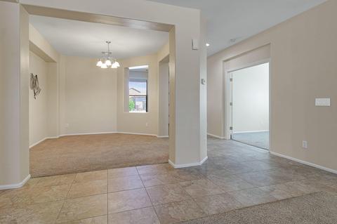 4692 S Mcminn Dr, Gilbert, AZ 85297 photo 6