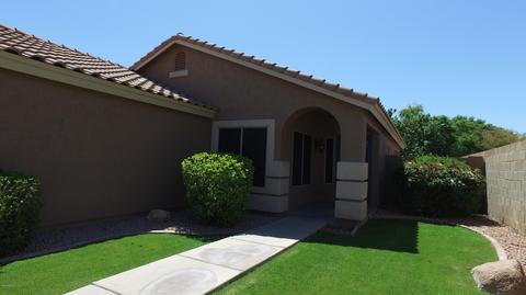945 E Baylor Ln, Gilbert, AZ 85296 photo 2