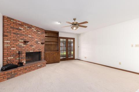 3843 E Caballero Cir, Mesa, AZ 85205 photo 11