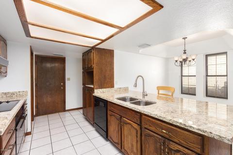 3843 E Caballero Cir, Mesa, AZ 85205 photo 7