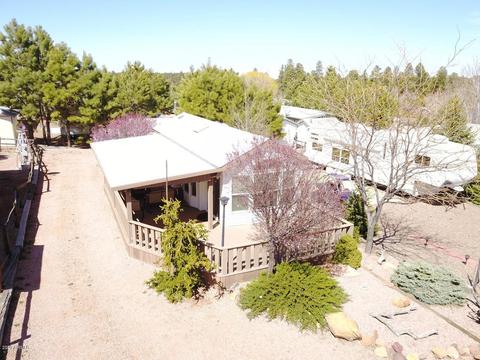 2212 Rodeo Rd, Overgaard, AZ 85933 photo 1