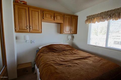 2212 Rodeo Rd, Overgaard, AZ 85933 photo 12