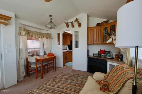 2212 Rodeo Rd, Overgaard, AZ 85933 photo 4