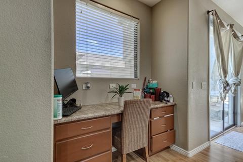 1843 E Donner Dr, Phoenix, AZ 85042 photo 16
