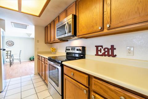 2929 E Broadway Rd #14, Mesa, AZ 85204 photo 13