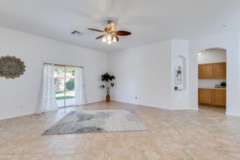 84 E Smoke Tree Rd, Gilbert, AZ 85296 photo 10