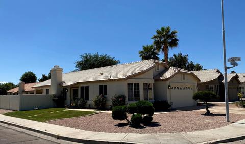 4545 E Silverwood Dr, Phoenix, AZ 85048 photo 1