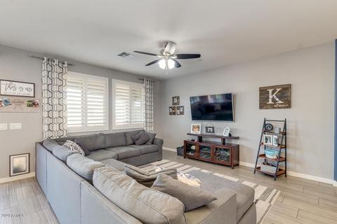 5657 S Inez Ct, Gilbert, AZ 85298 photo 3