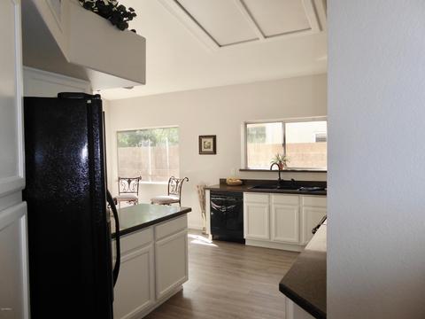 1221 N Cliffside Dr, Gilbert, AZ 85234 photo 7