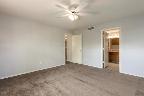 4738 E Abraham Ln, Phoenix, AZ 85050 photo 18