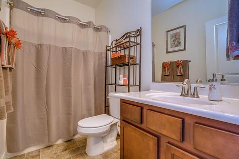 753 E Harwell Rd, Phoenix, AZ 85042 photo 3