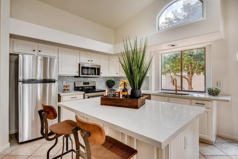 4038 E Weaver Rd, Phoenix, AZ 85050 photo 7