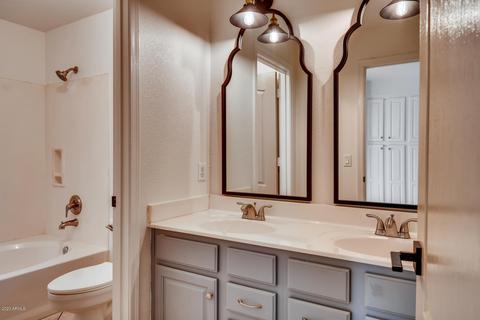 4038 E Weaver Rd, Phoenix, AZ 85050 photo 16