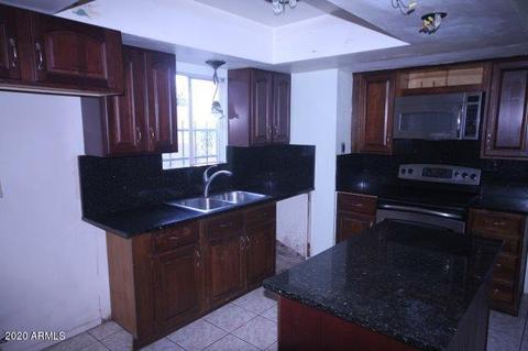 5526 N 5th Ln, Phoenix, AZ 85013 photo 9