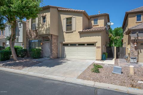 3097 S Southwind Dr, Gilbert, AZ 85295 photo 2