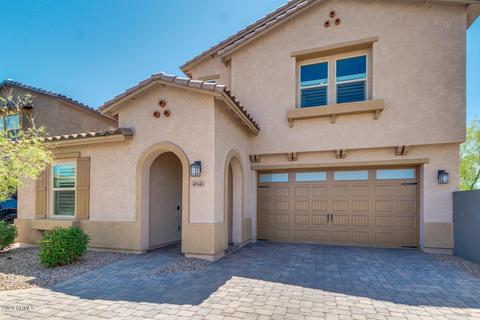 4641 E Nocona Ln, Phoenix, AZ 85050 photo 3